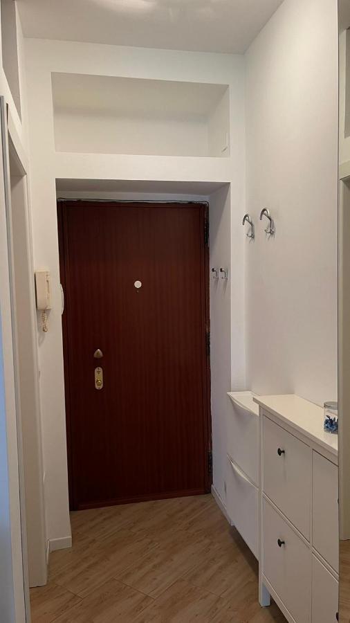 Studio In Milan - Nolo Appartamento Esterno foto